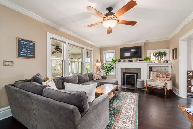 64 E Kelso Road, Columbus, OH 43202