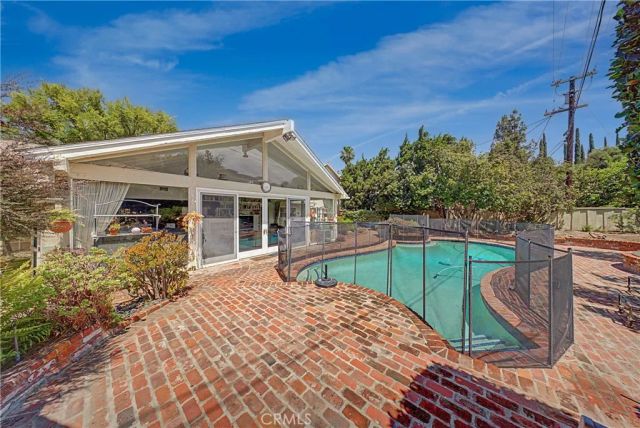 4054 Sapphire, Encino, CA 91436