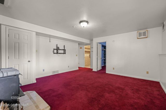 8185 W Mallard Lane, Wasilla, AK 99623