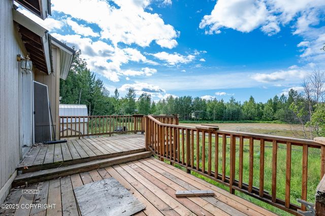 8185 W Mallard Lane, Wasilla, AK 99623