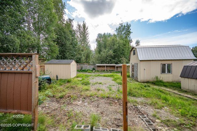 8185 W Mallard Lane, Wasilla, AK 99623