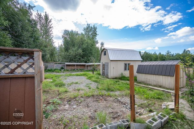 8185 W Mallard Lane, Wasilla, AK 99623