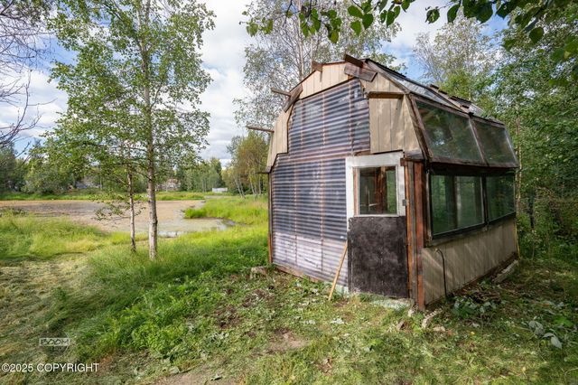 8185 W Mallard Lane, Wasilla, AK 99623