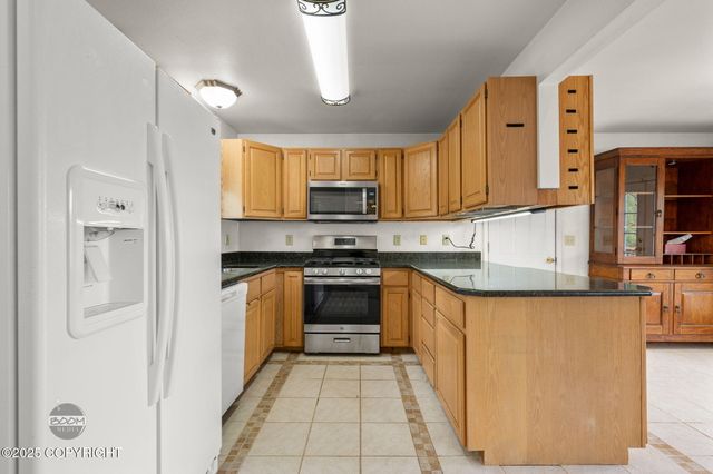 8185 W Mallard Lane, Wasilla, AK 99623
