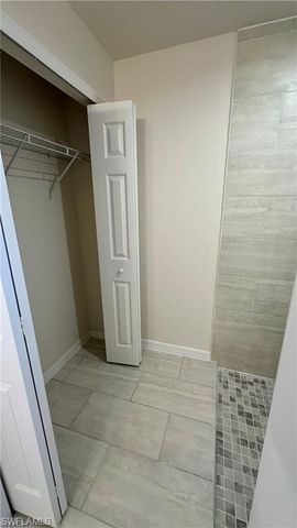 1105 NE 6th PL, Cape Coral, FL 33909