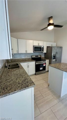 1105 NE 6th PL, Cape Coral, FL 33909