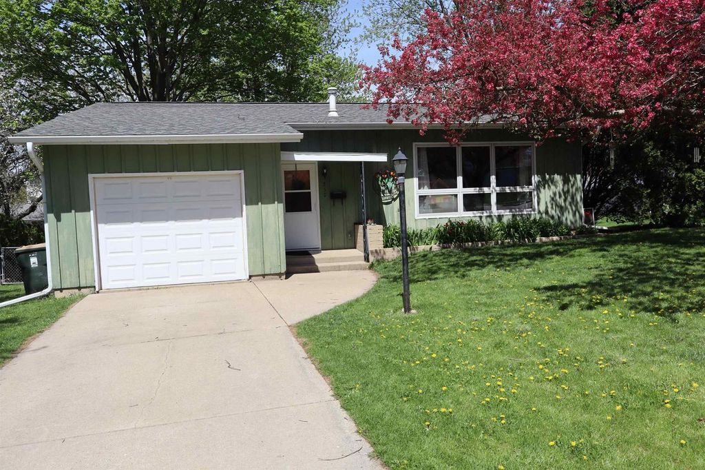 730 Wilson Street, Sun Prairie, WI 53590