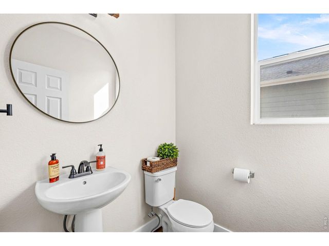 5259 Odessa Lake St, Timnath, CO 80547