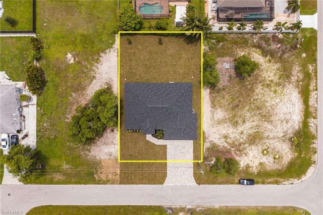 608 NW 3rd LN, Cape Coral, FL 33993