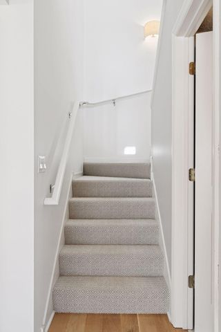 2425 Upland Lane N F, Plymouth, MN 55447