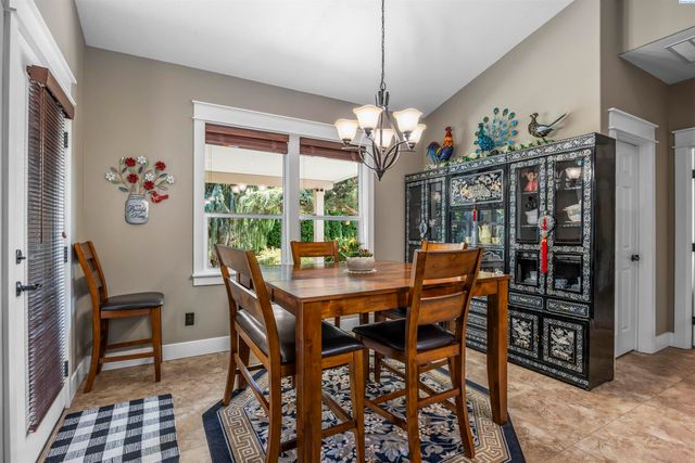 4802 Meadow View Drive, Pasco, WA 99301