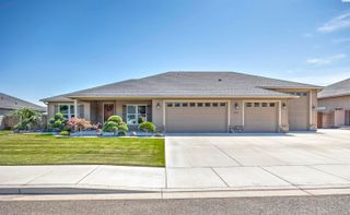 4802 Meadow View Drive, Pasco, WA 99301