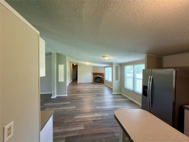 20800 S 200 Road, Okmulgee, OK 74447