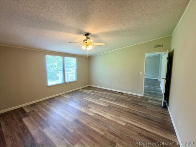 20800 S 200 Road, Okmulgee, OK 74447