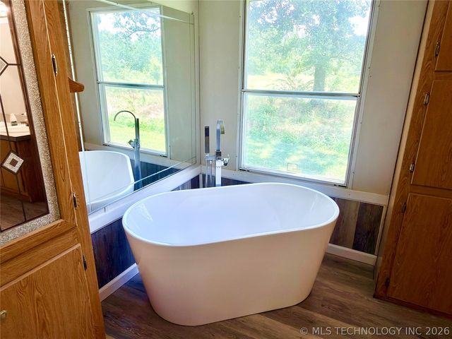 20800 S 200 Road, Okmulgee, OK 74447