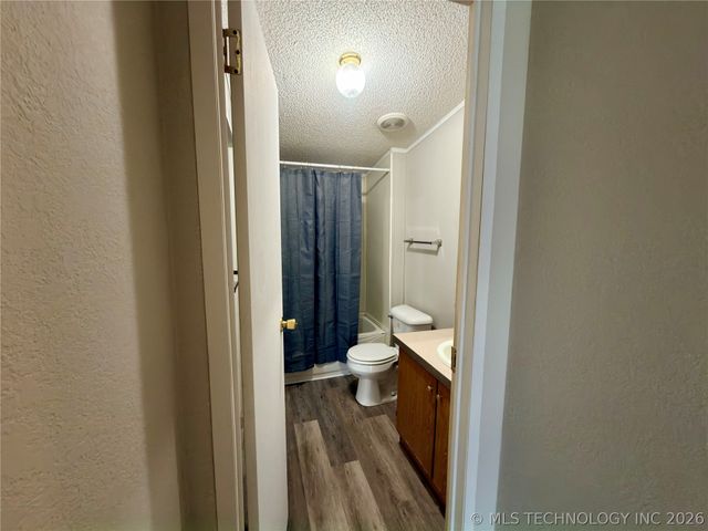20800 S 200 Road, Okmulgee, OK 74447