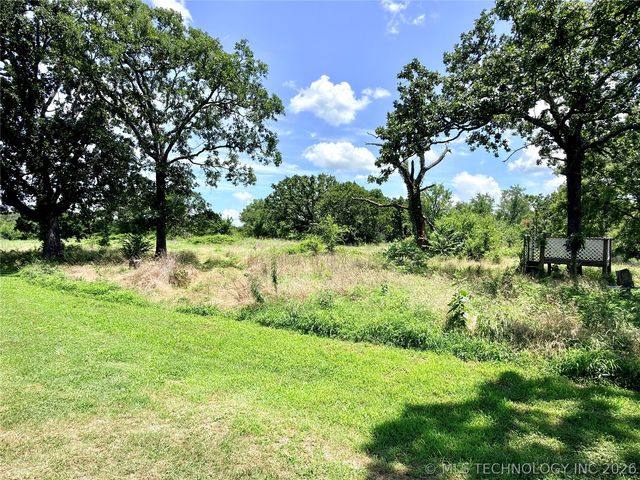 20800 S 200 Road, Okmulgee, OK 74447