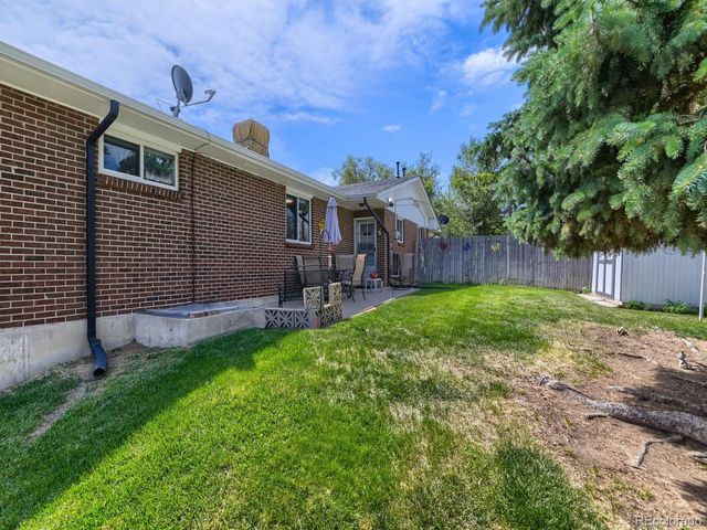 5321 King Ct, Denver, CO 80221