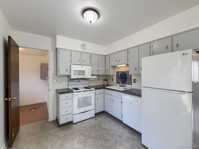 5321 King Ct, Denver, CO 80221