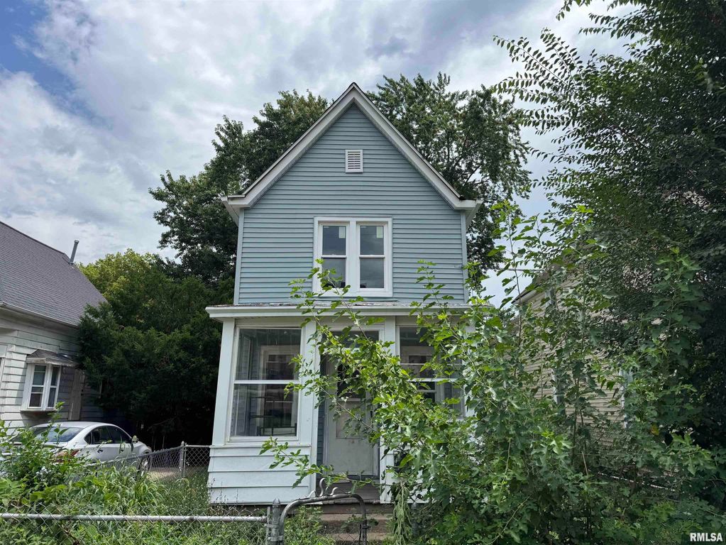 920 S MATTHEW Street, Peoria, IL 61605