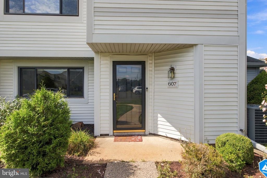 607 FREEDOM CIR #328, HARLEYSVILLE, PA 19438 — photo 5