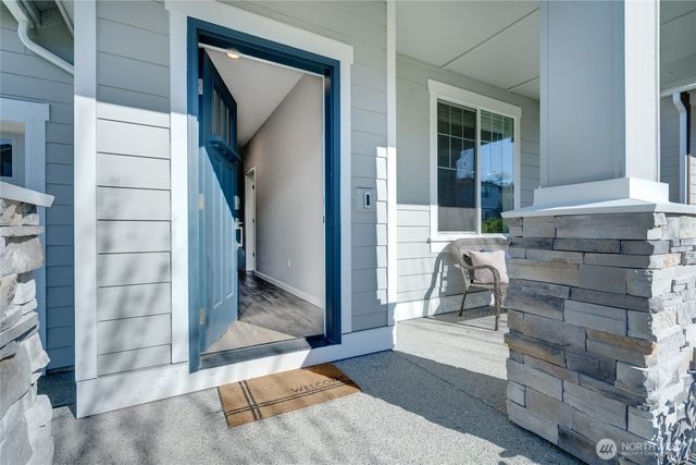 32692 Ash Avenue SE, Black Diamond, WA 98010