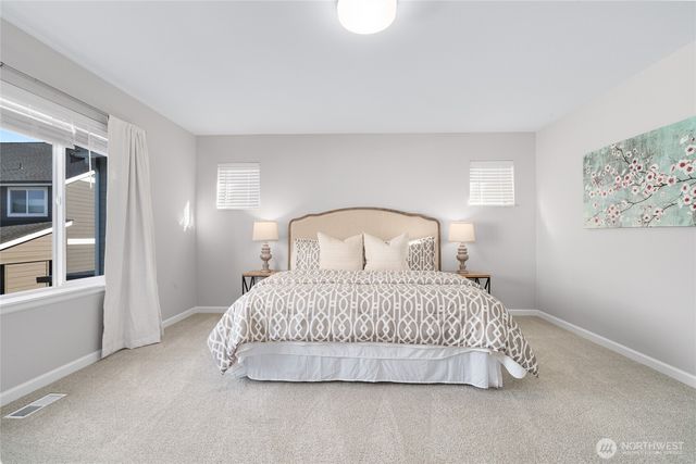 32692 Ash Avenue SE, Black Diamond, WA 98010