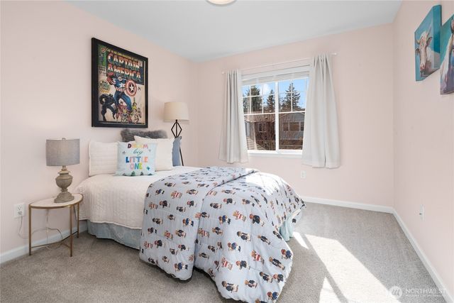 32692 Ash Avenue SE, Black Diamond, WA 98010