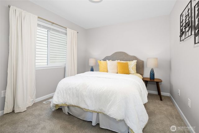 32692 Ash Avenue SE, Black Diamond, WA 98010