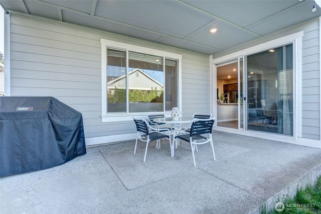 32692 Ash Avenue SE, Black Diamond, WA 98010