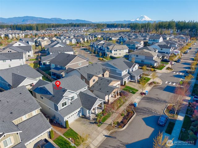 32692 Ash Avenue SE, Black Diamond, WA 98010