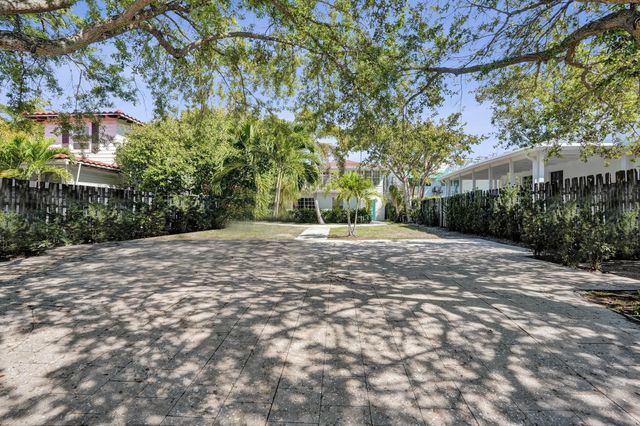 1407 SE 2nd Street 1-4, Fort Lauderdale, FL 33301