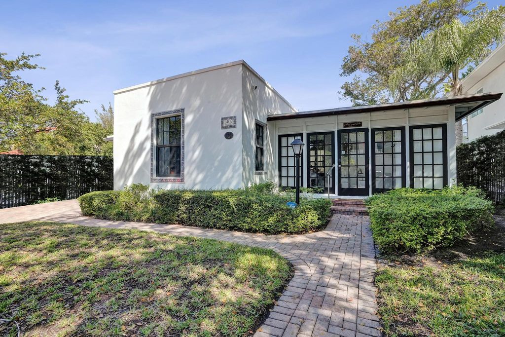 1407 SE 2nd Street 1-4, Fort Lauderdale, FL 33301