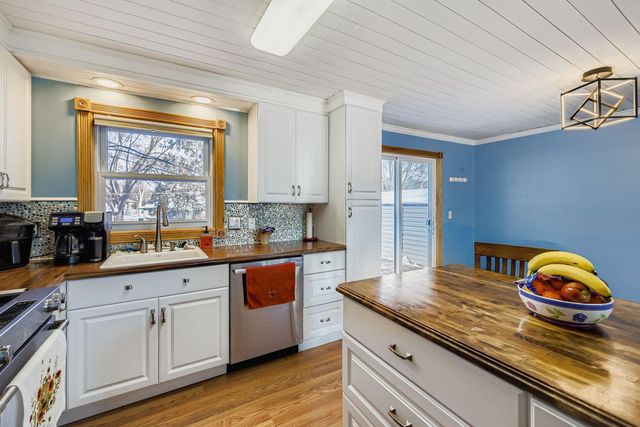 251 109th Lane NW, Coon Rapids, MN 55448