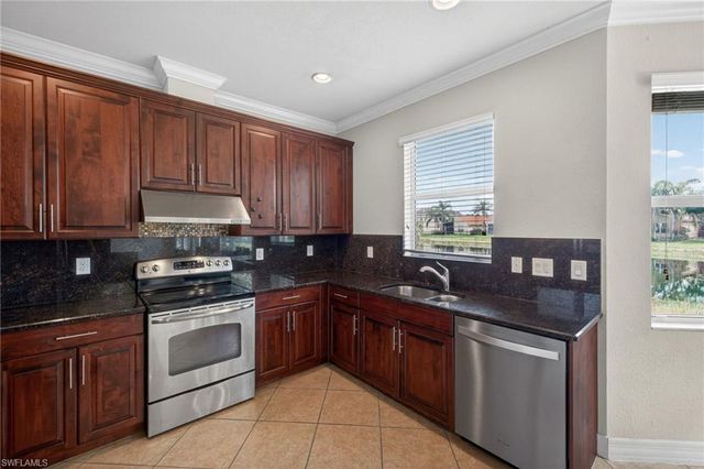 10298 Barberry LN, Fort Myers, FL 33913