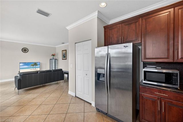 10298 Barberry LN, Fort Myers, FL 33913