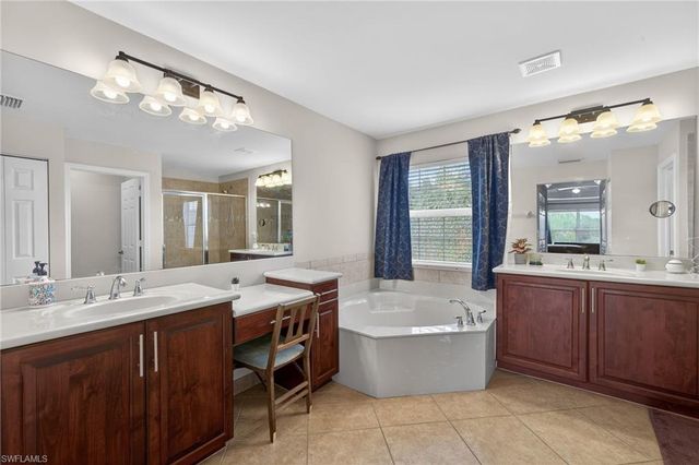 10298 Barberry LN, Fort Myers, FL 33913