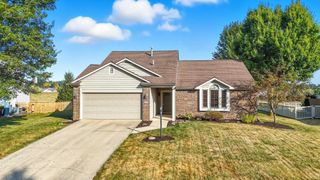 5001 Lonesome Oak Trail, Fort Wayne, IN 46845