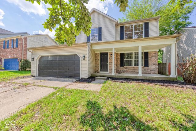2042 Thousand Oaks Boulevard, Indianapolis, IN 46214
