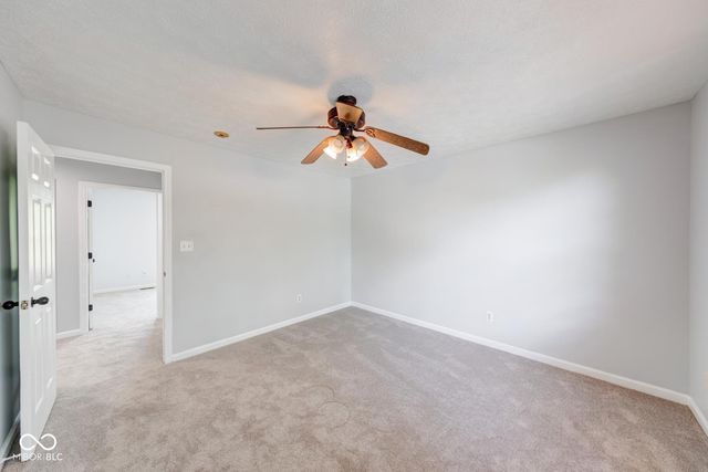 2042 Thousand Oaks Boulevard, Indianapolis, IN 46214