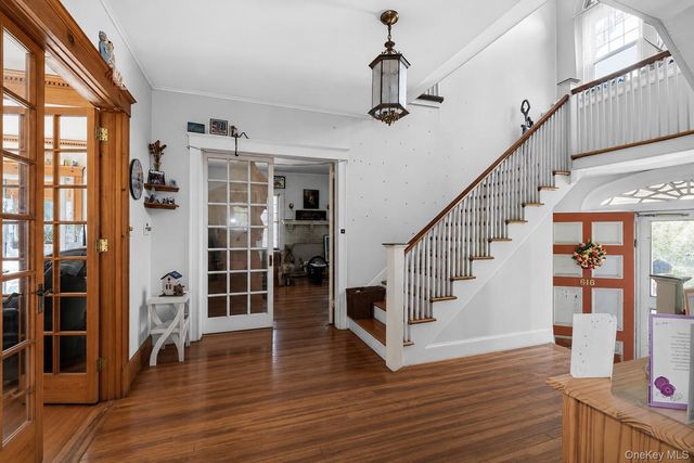 616 Munro Avenue, Mamaroneck, NY 10543