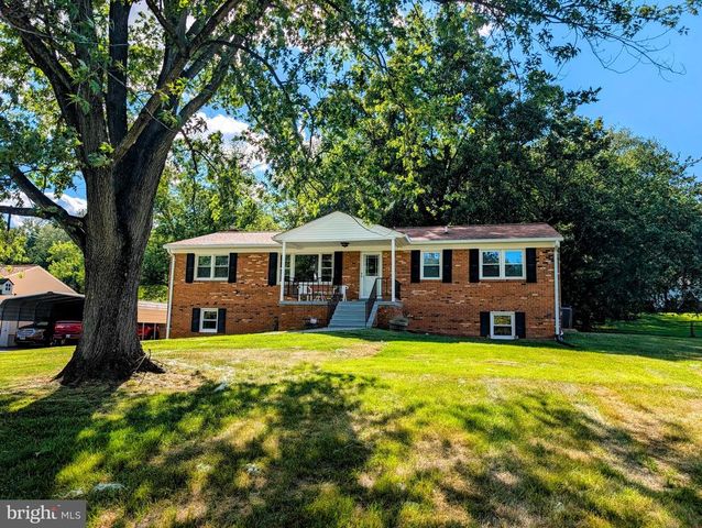 4586 HILLSIDE CT, Warrenton, VA 20187