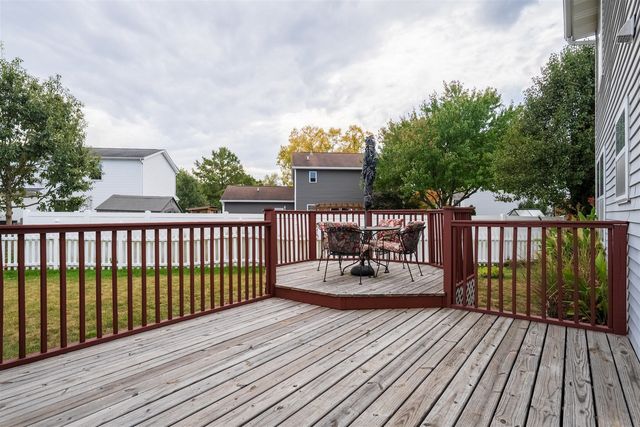 7 Melrose Court, Bloomington, IL 61704