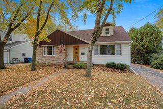 1709 ALGOMA BOULEVARD, Oshkosh, WI 54901