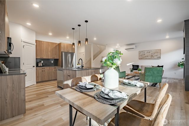 2871 Oleander Lane, Blaine, WA 98230