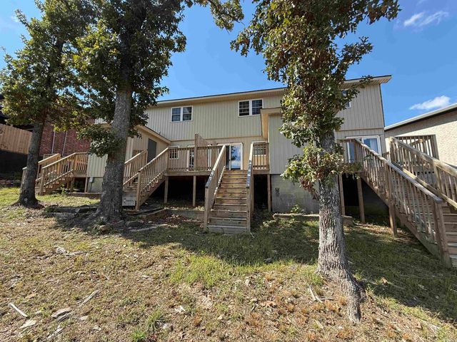 2007 Sanford Drive, Little Rock, AR 72227