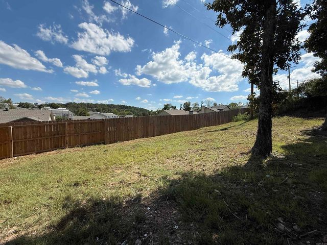 2007 Sanford Drive, Little Rock, AR 72227