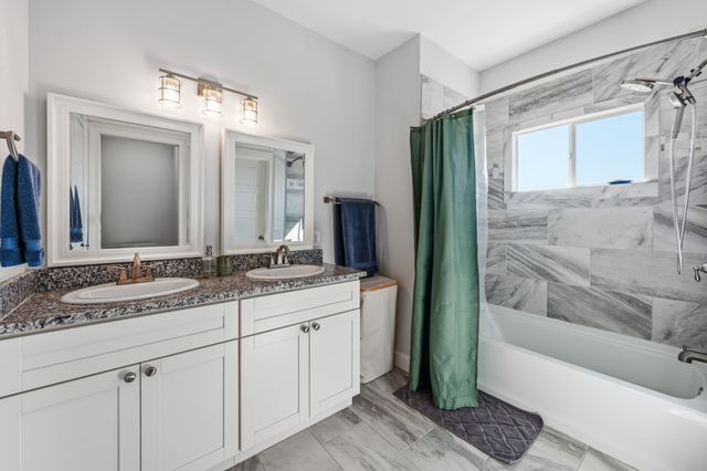 10164 Makenzie Ln, Bon Aqua, TN 37025