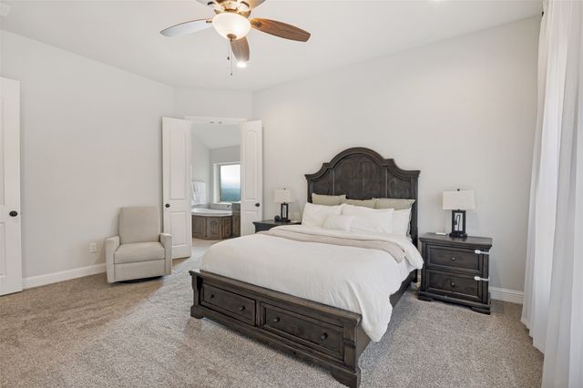 5605 S 14th Street, Midlothian, TX 76065
