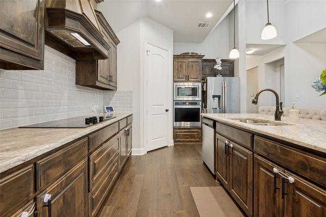 5605 S 14th Street, Midlothian, TX 76065